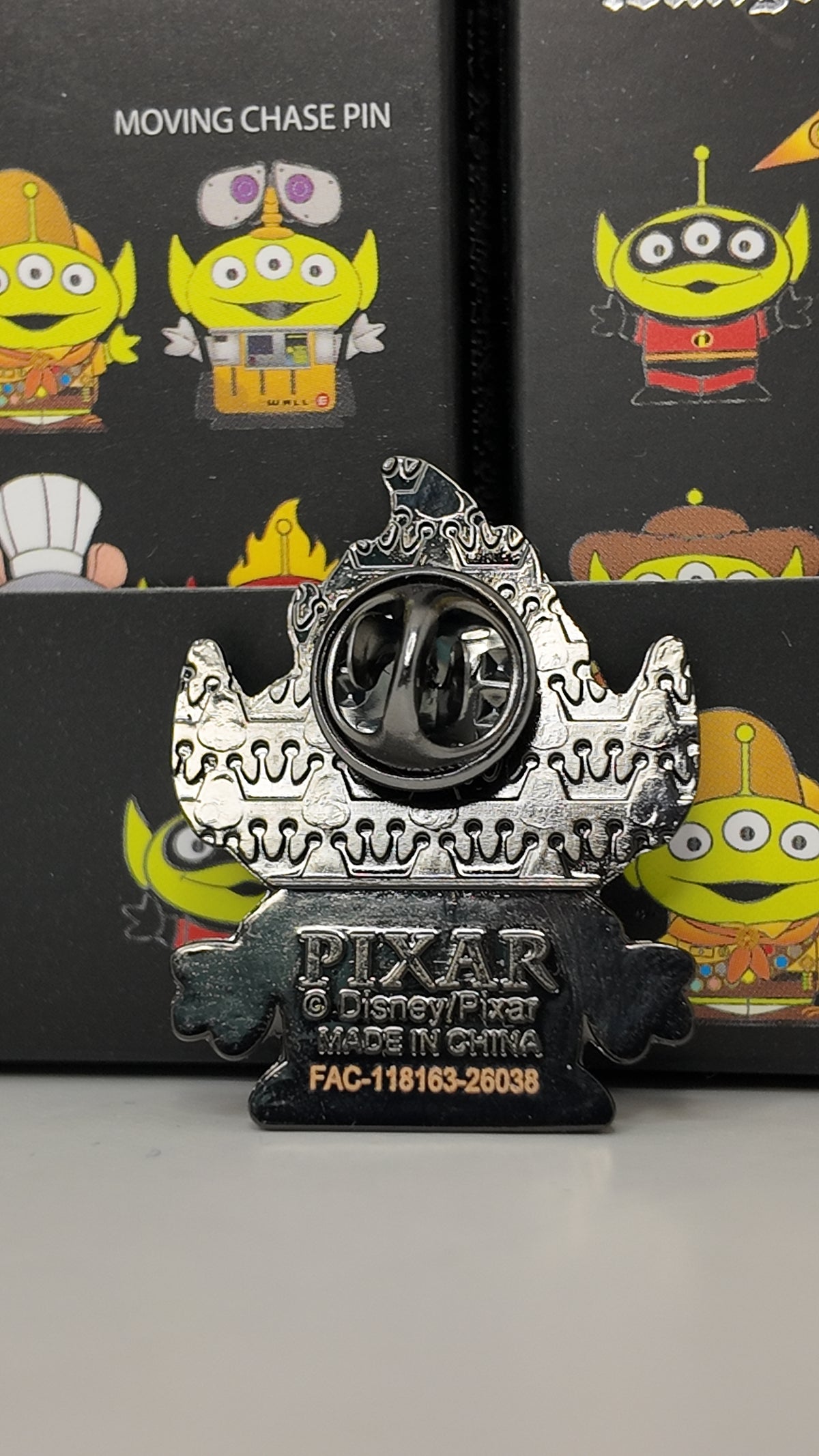 Pin Sorpresa Alien Toy Story x Pixar (Loungefly)
