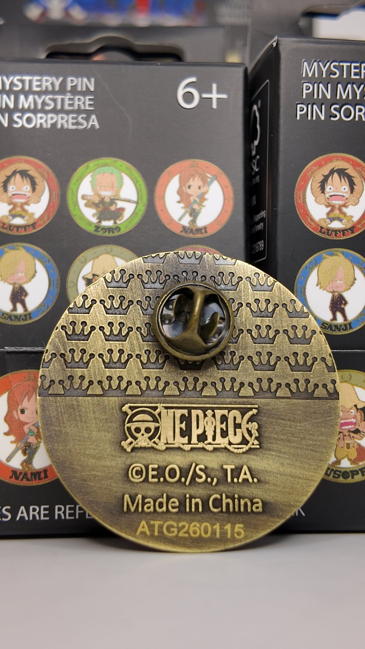 Pin Misterioso Chibi One Piece x Loungefly